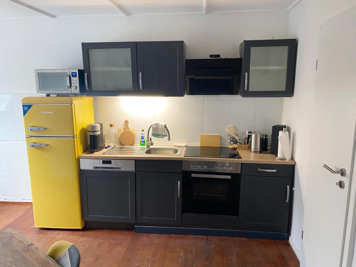 Living Apartment *